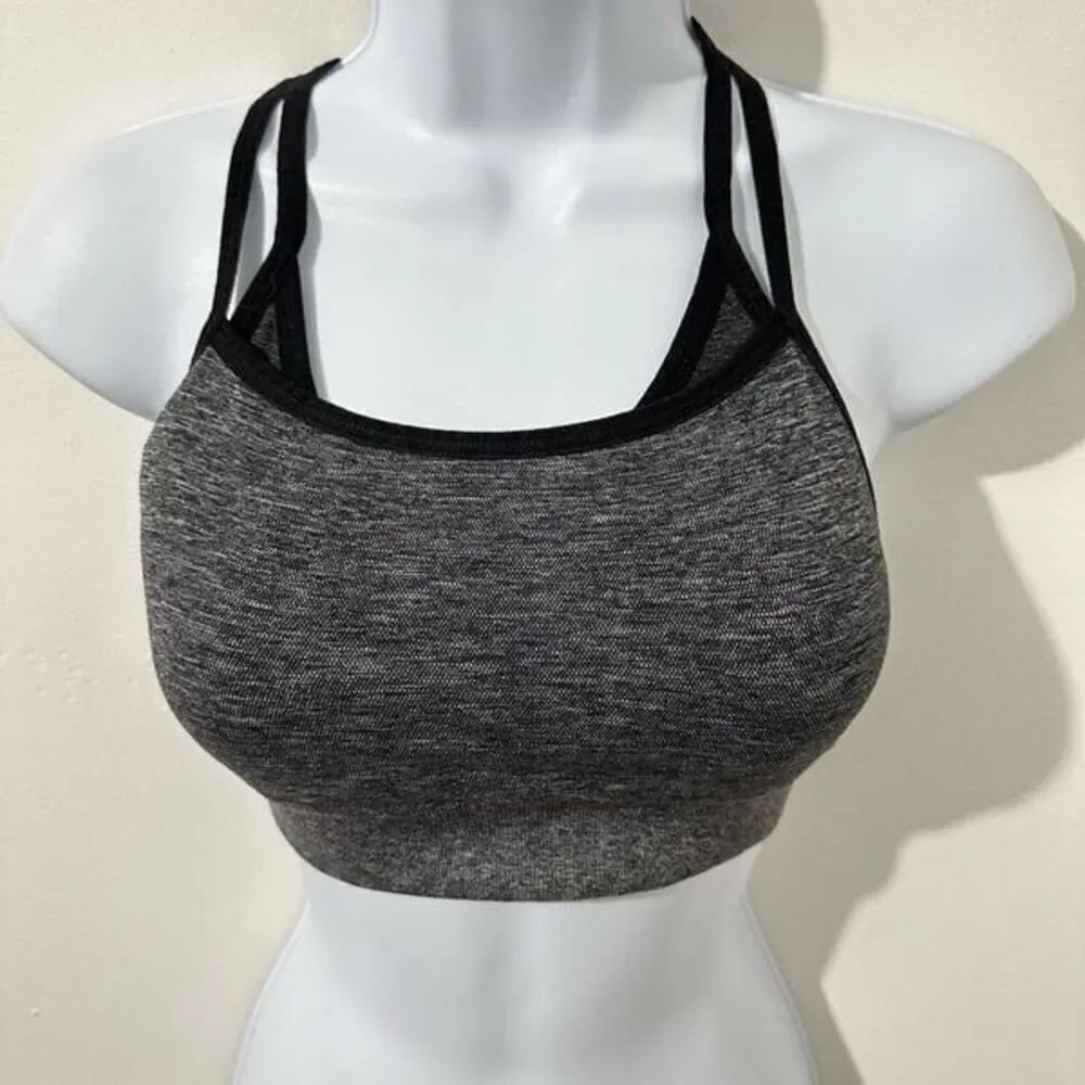 Gymshark sports bra, size S, black/gray  A692